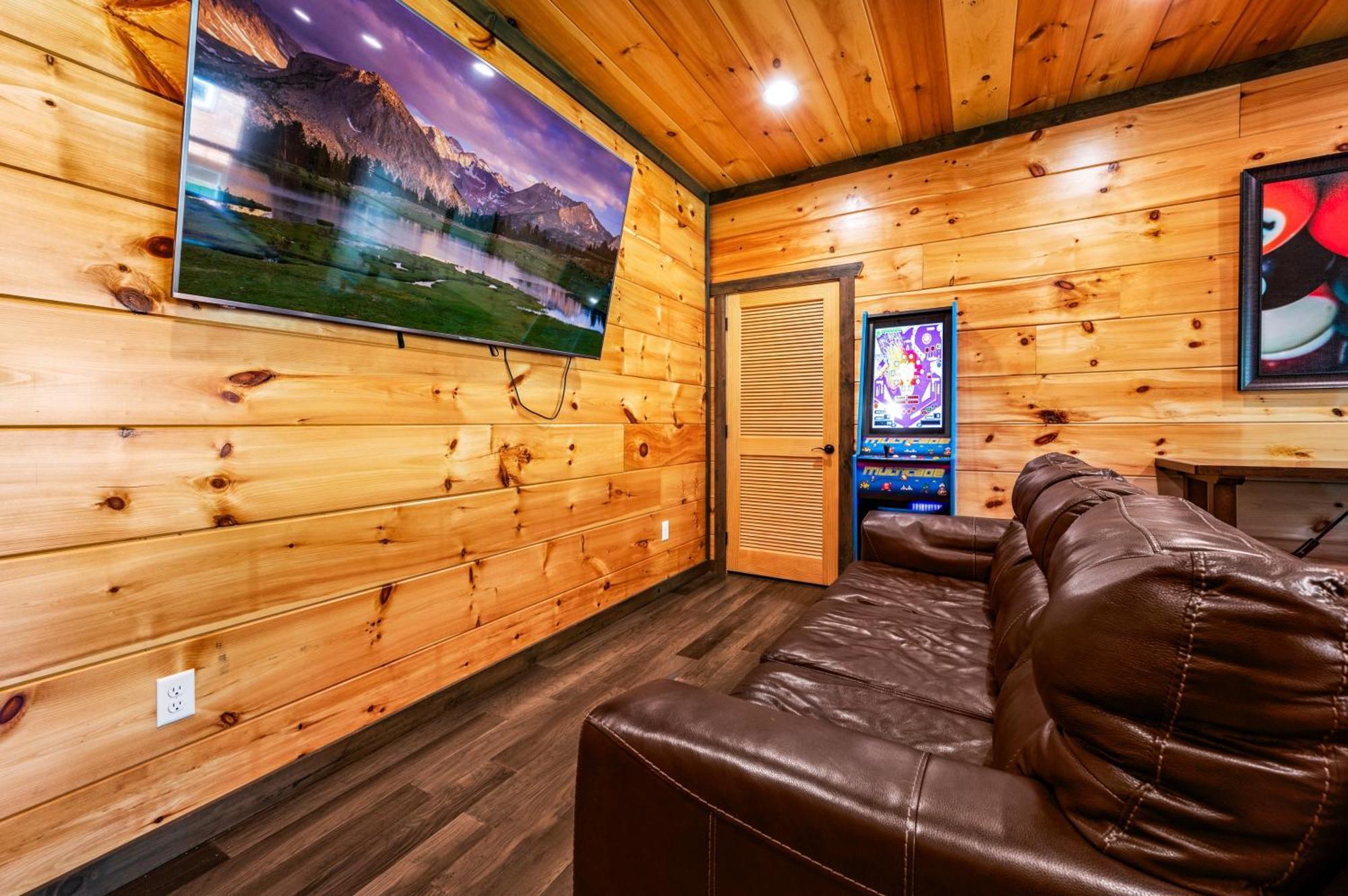 Mountain Skyy Cabin Villa Gatlinburg Exterior photo